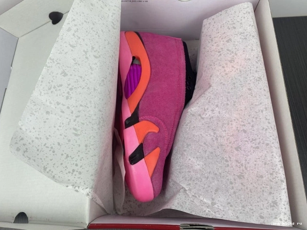 Rep 14 Jordan Low Pink (W) DH4121-600 Shocking Retro 0714